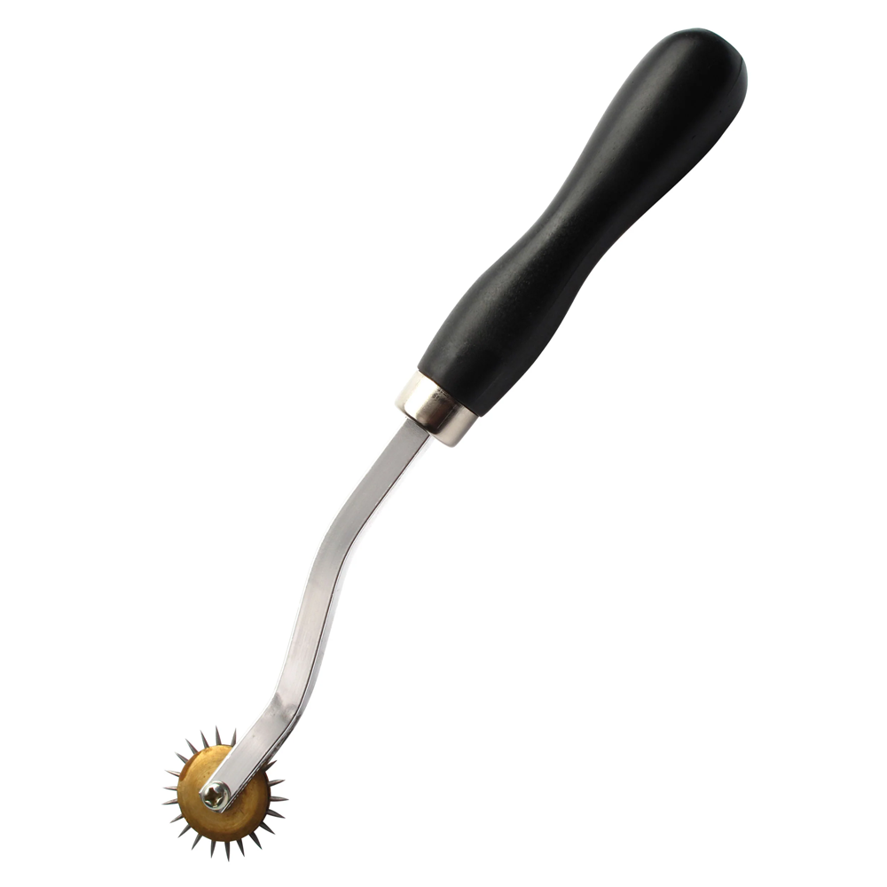 Fetish Fantasy Series Deluxe Wartenberg Wheel – Black/silver/gold